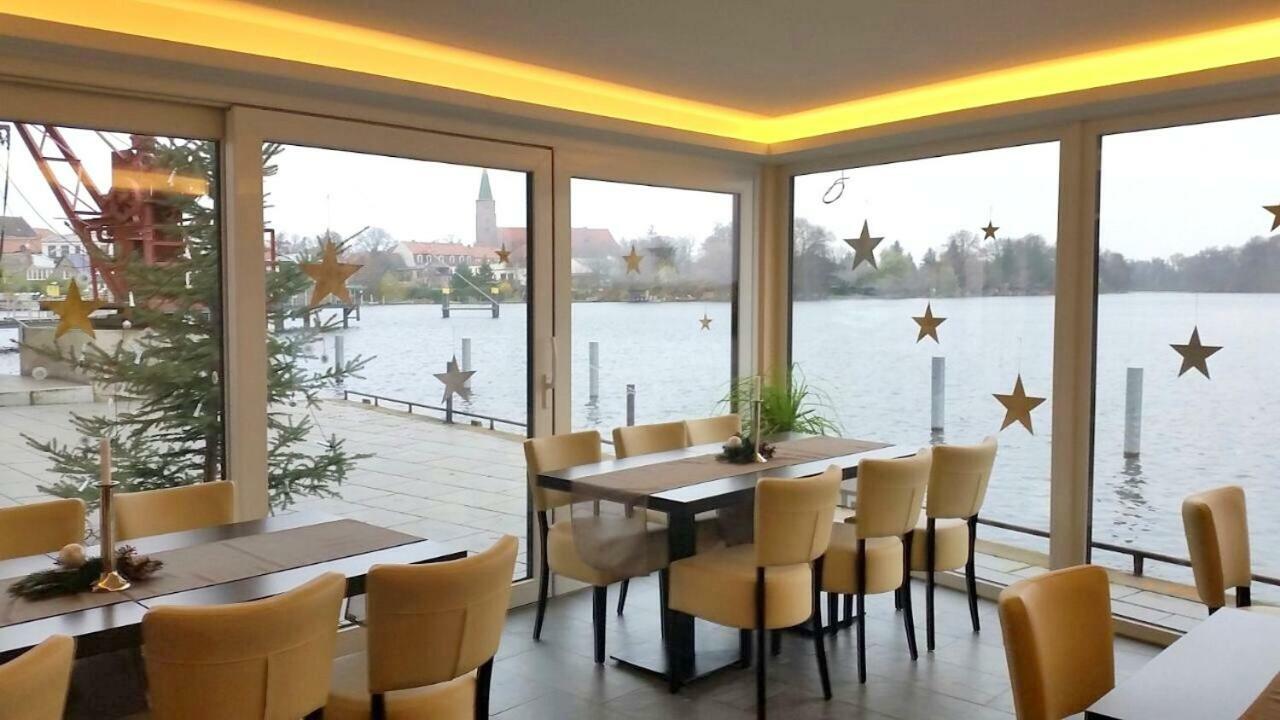Ferienwohnung Am Pfaffe-Kai Brandenburg  Exterior photo